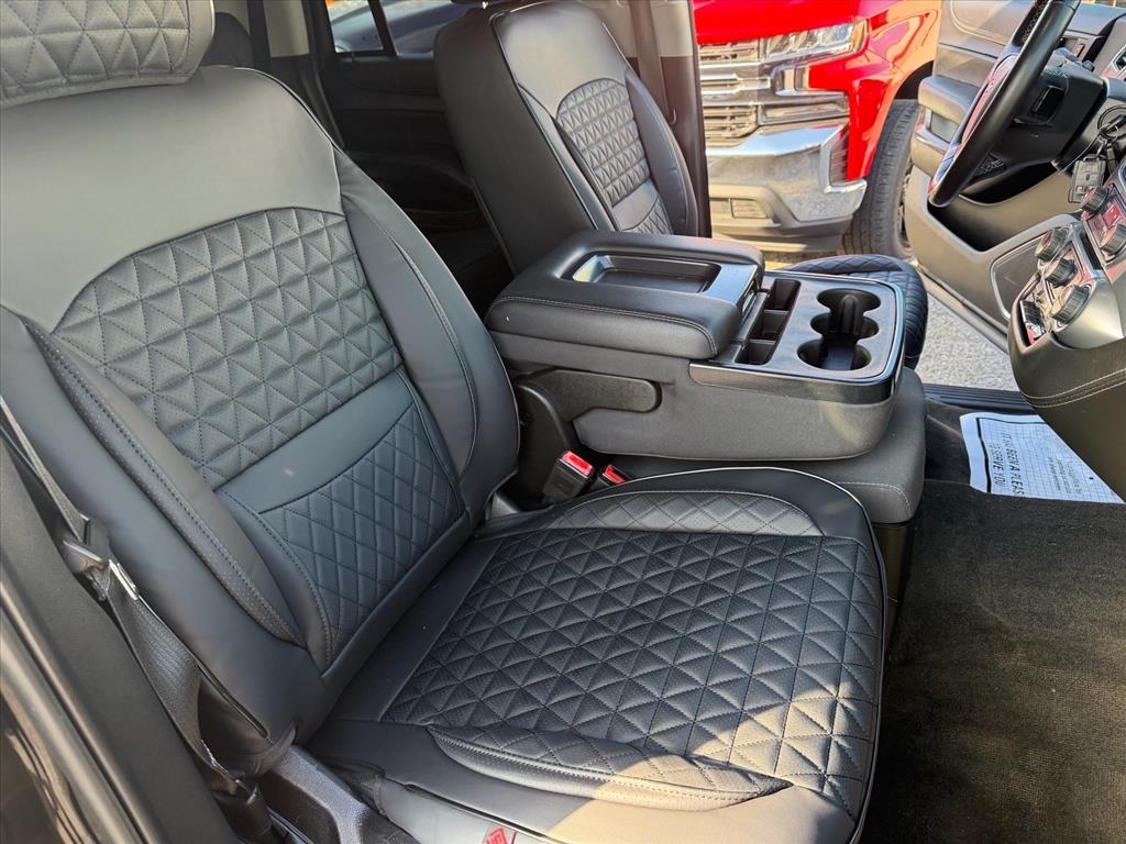 Chevrolet Tahoe 4WD 4dr LS 2018