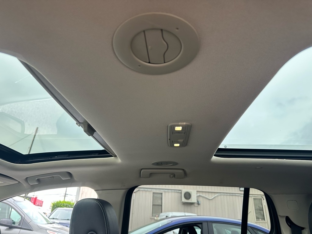 GMC Acadia AWD 4dr Denali 2019 GMC Acadia AWD 4dr Denali 2019