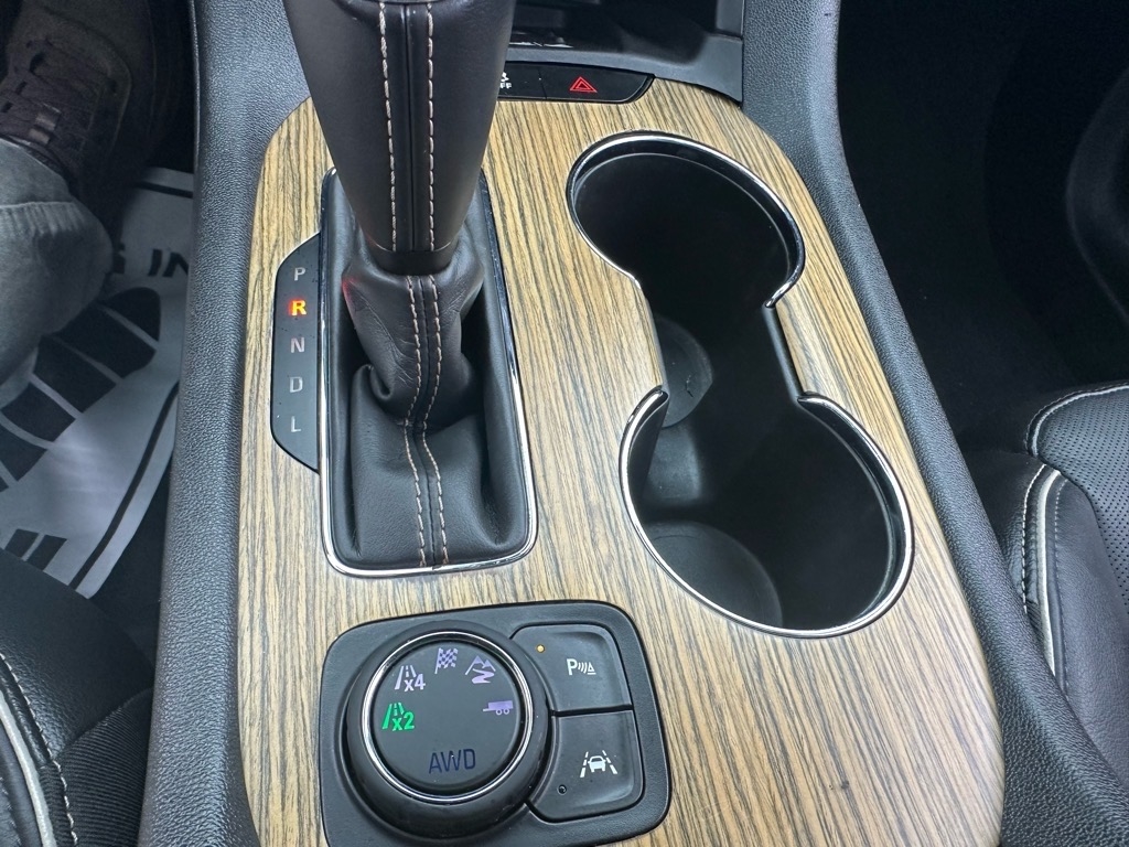 GMC Acadia AWD 4dr Denali 2019