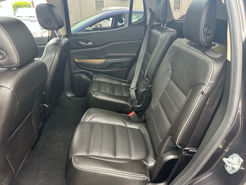 GMC Acadia AWD 4dr Denali 2019