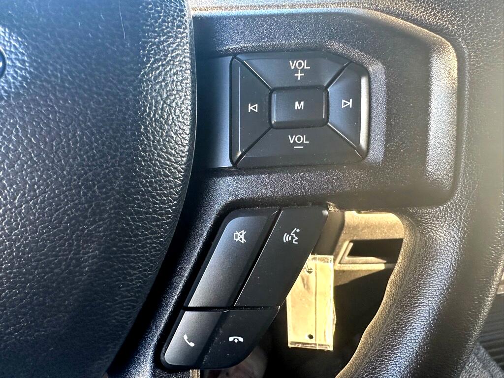 Ford Super Duty F-250 SRW XL 4WD Crew Cab 8' Box 2019