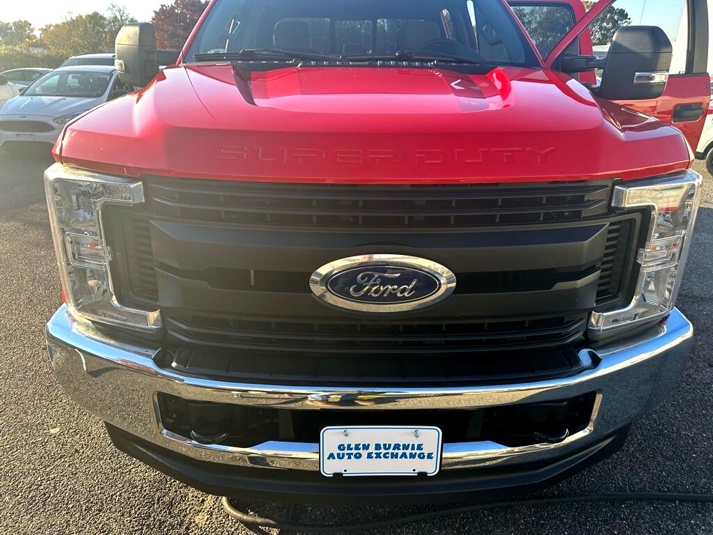 Ford Super Duty F-250 SRW XL 4WD Crew Cab 8' Box 2019