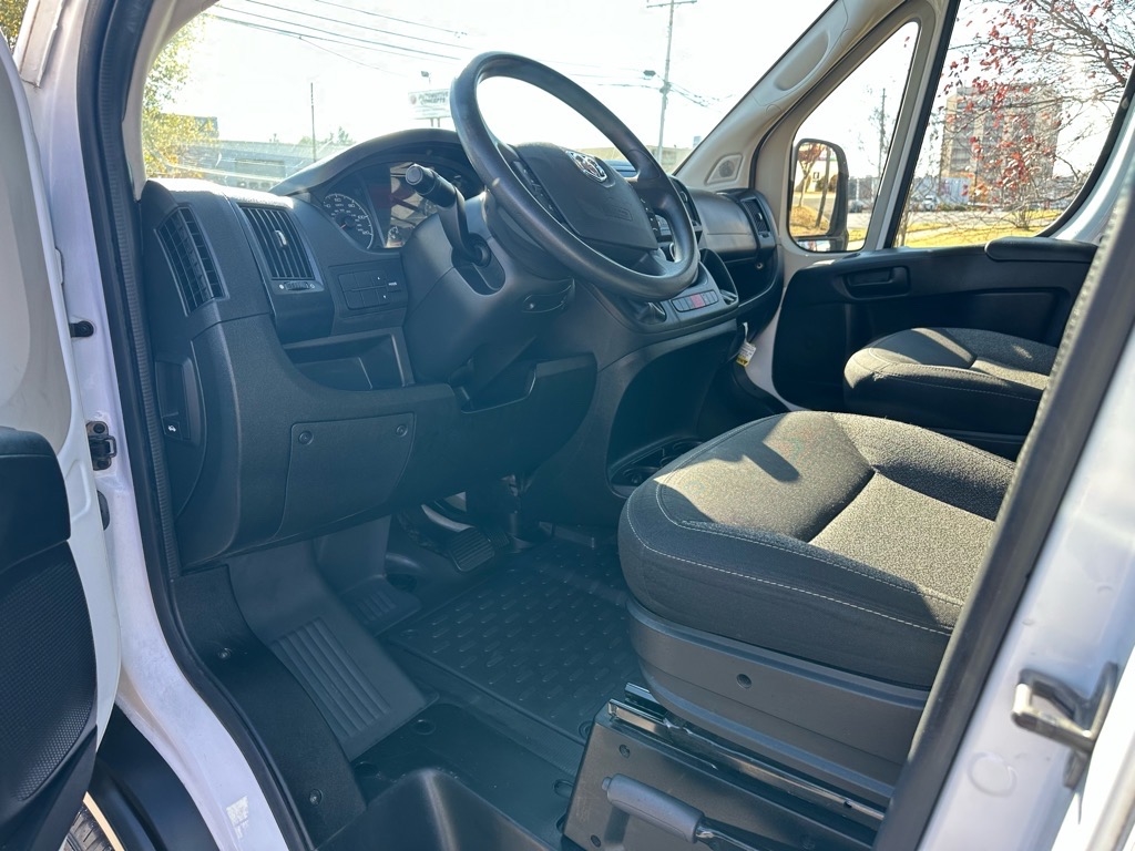 RAM ProMaster Cargo Van 1500 Low Roof 136" WB 2019