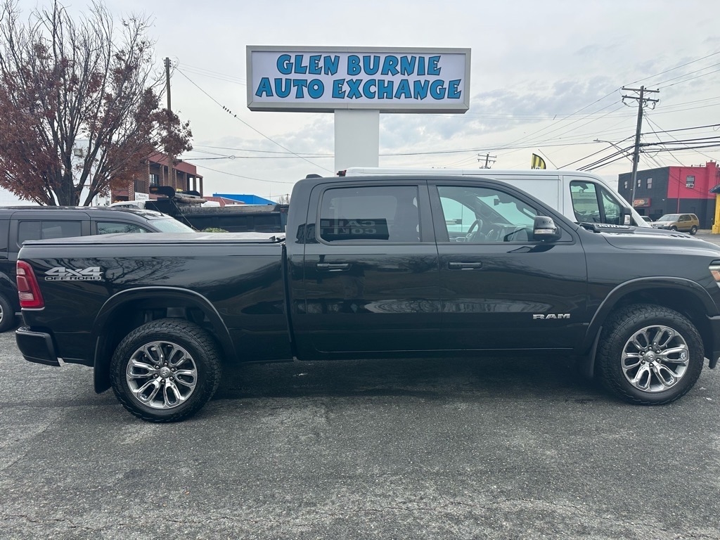 RAM 1500 Laramie 4x4 Crew Cab 6'4" Box 2021