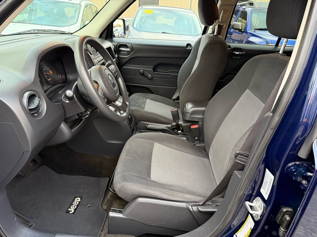 Jeep Patriot 4WD 4dr Sport 2015