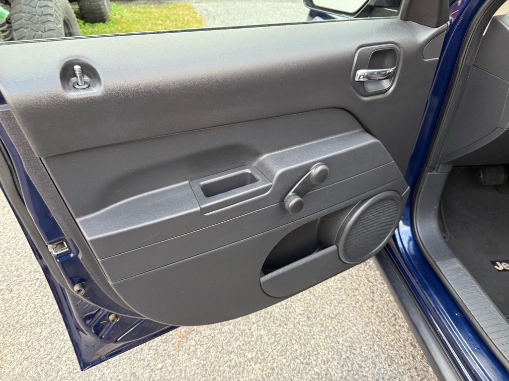 Jeep Patriot 4WD 4dr Sport 2015