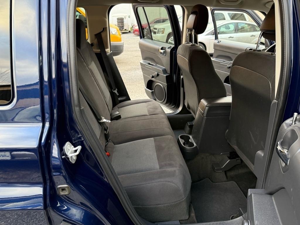 Jeep Patriot 4WD 4dr Sport 2015