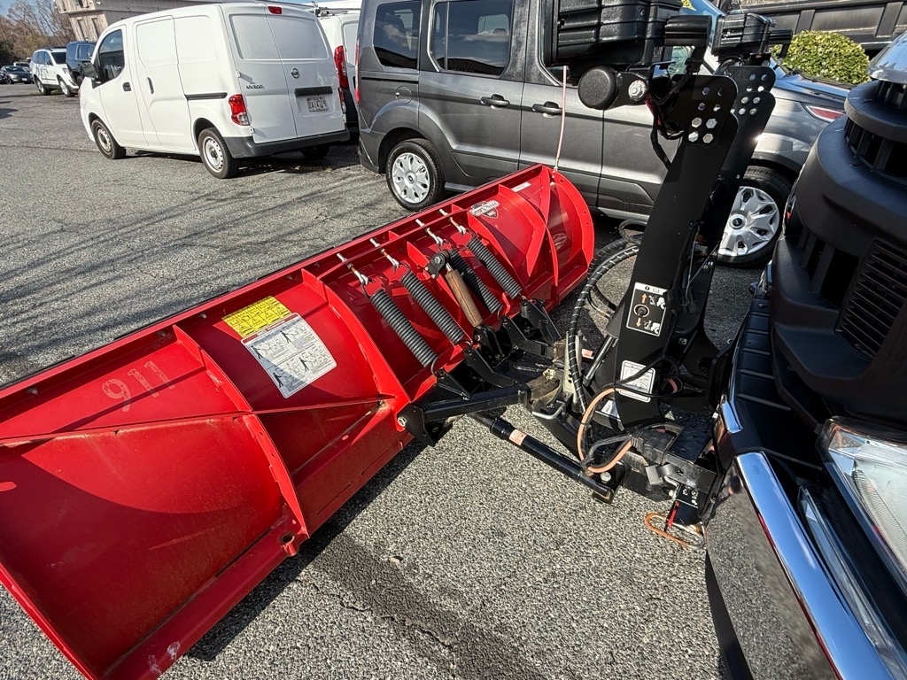 Ford Super Duty F-350 SRW XL 4WD SuperCab 168" WB 60" CA 2020