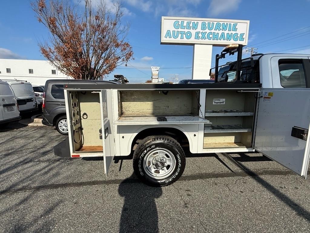 Ford Super Duty F-350 SRW XL 4WD SuperCab 168" WB 60" CA 2020