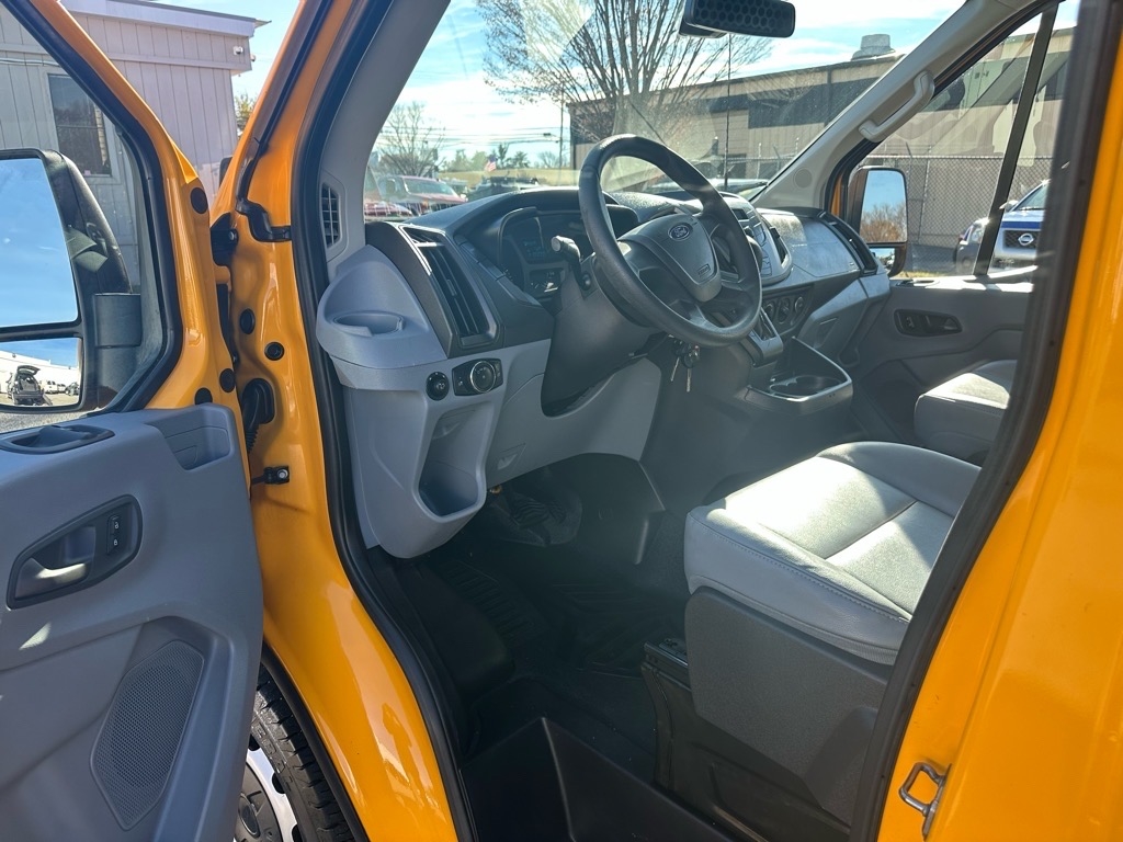 Ford Transit Cargo Van T-150 148" Med Rf 8600 GVWR Sliding RH Dr 2016