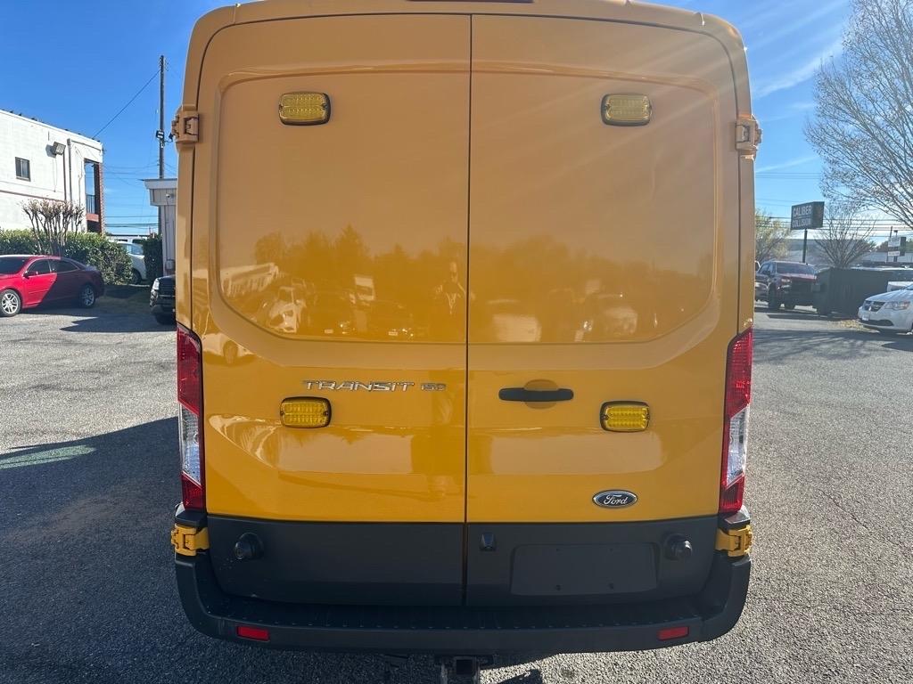 Ford Transit Cargo Van T-150 148" Med Rf 8600 GVWR Sliding RH Dr 2016