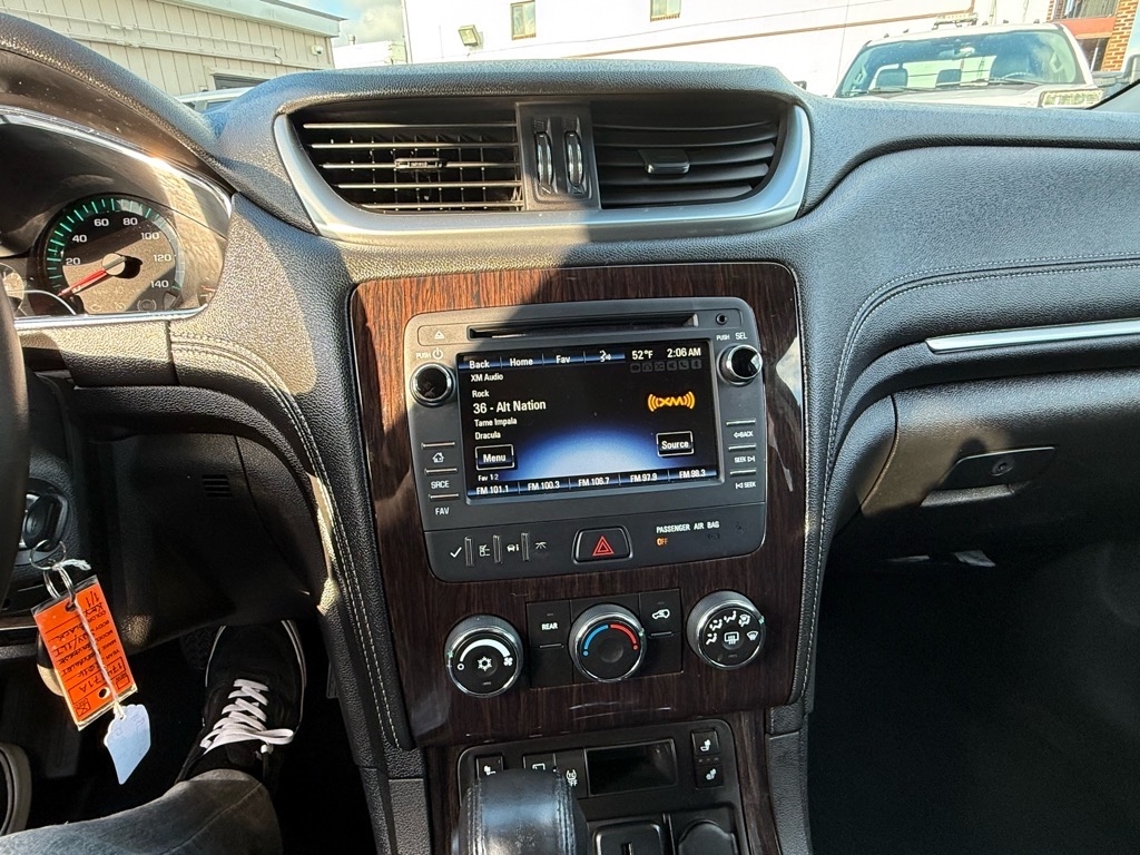 Chevrolet Traverse FWD 4dr LT w/1LT 2016