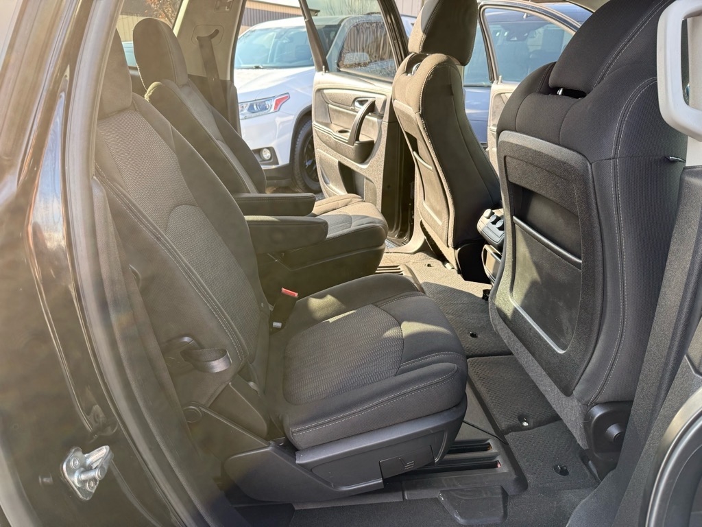 Chevrolet Traverse FWD 4dr LT w/1LT 2016