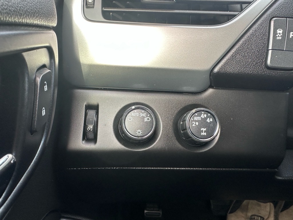 Chevrolet Tahoe 4WD 4dr Commercial 2015