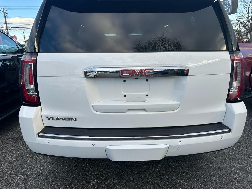 GMC Yukon 4WD 4dr Denali 2015