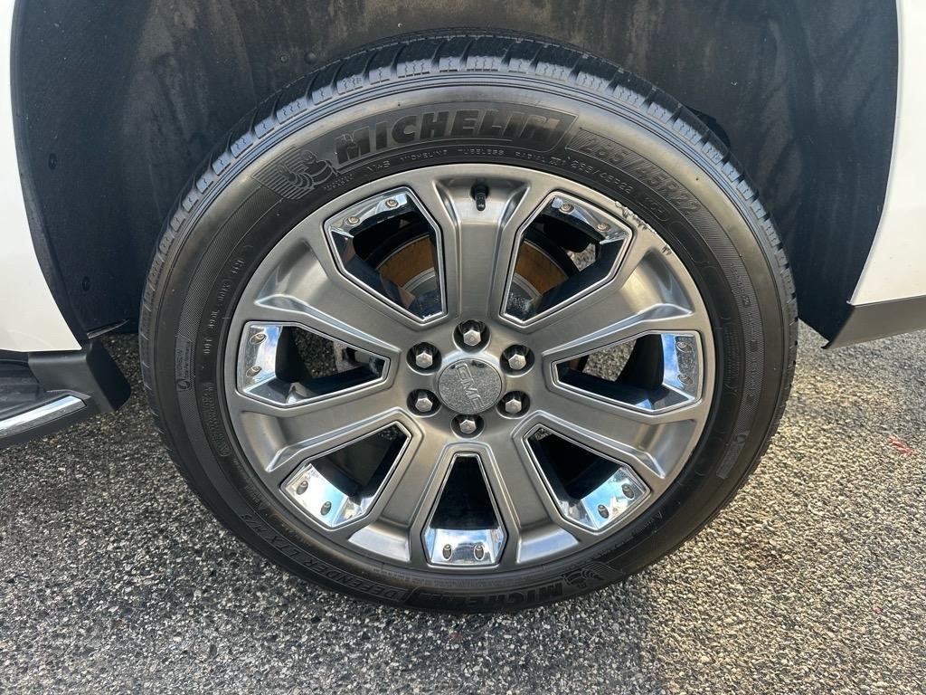 GMC Yukon 4WD 4dr Denali 2015