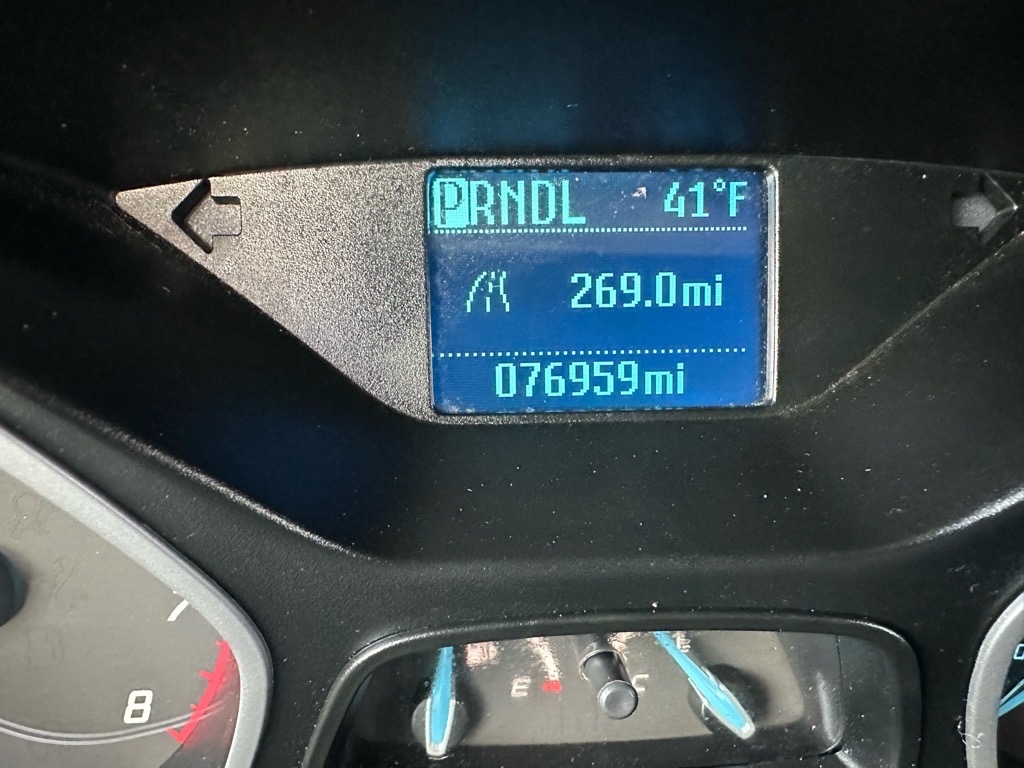 Ford Focus 4dr Sdn S 2012