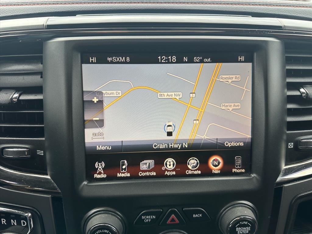 RAM 1500 4WD Crew Cab 140.5" Sport 2015