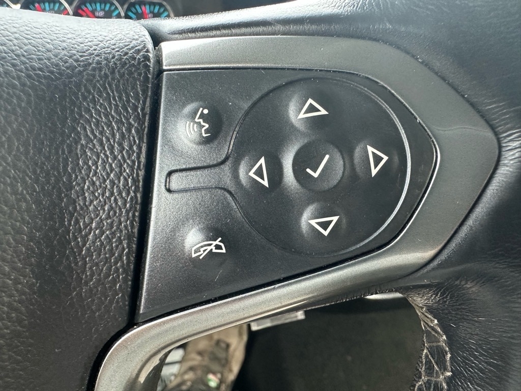 Chevrolet Silverado 1500 4WD Double Cab 143.5" LT w/2LT 2018