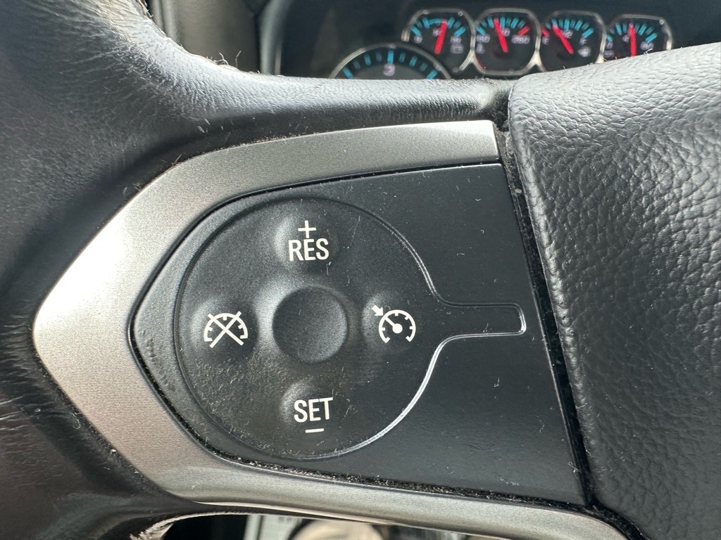 Chevrolet Silverado 1500 4WD Double Cab 143.5" LT w/2LT 2018