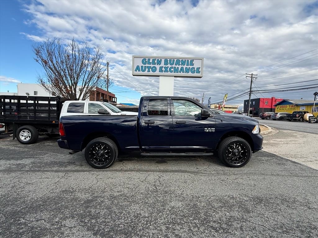 RAM 1500 Express 4x4 Quad Cab 6'4" Box 2018