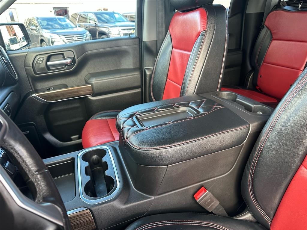 Chevrolet Silverado 1500 4WD Double Cab 147" RST 2020