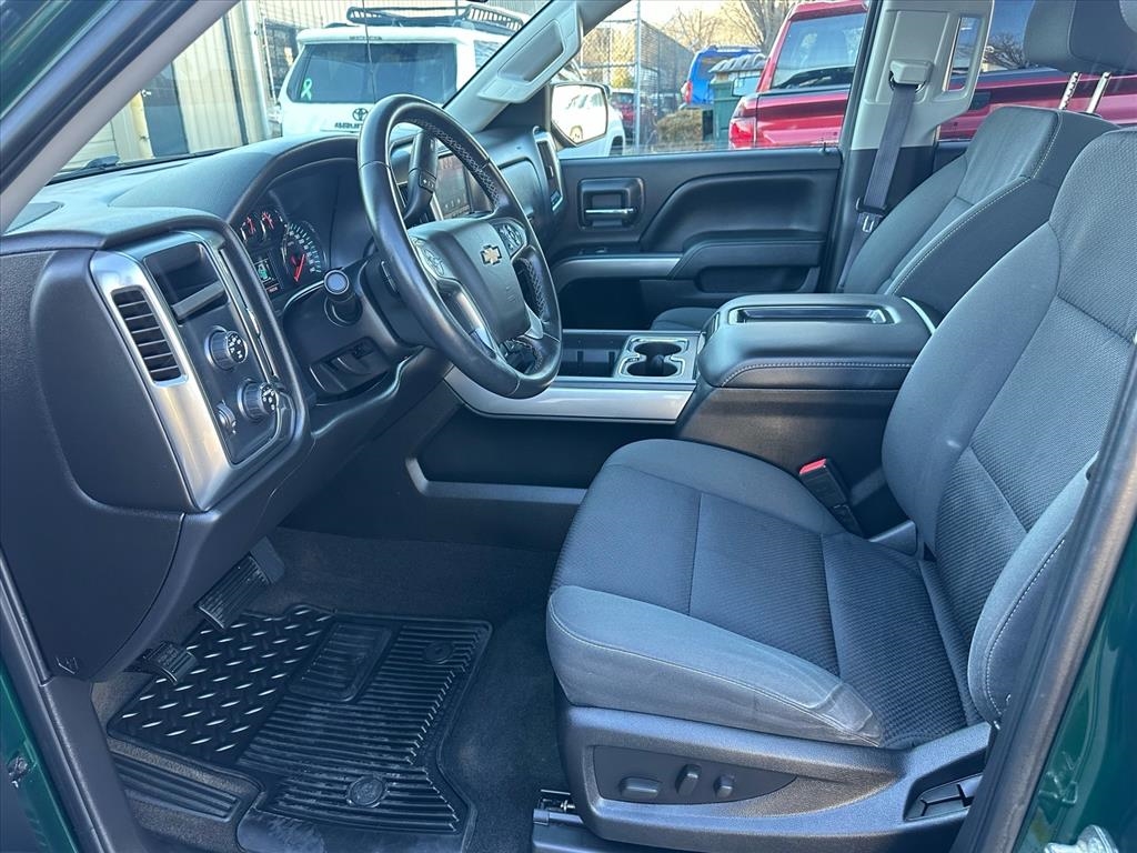 Chevrolet Silverado 1500 4WD Double Cab 143.5" LT w/1LT 2015