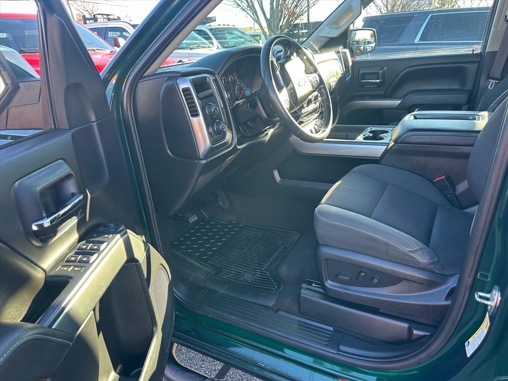 Chevrolet Silverado 1500 4WD Double Cab 143.5" LT w/1LT 2015