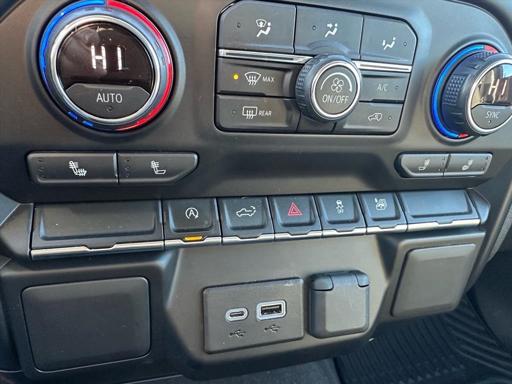 Chevrolet Silverado 1500 2WD Double Cab 147" LT 2019