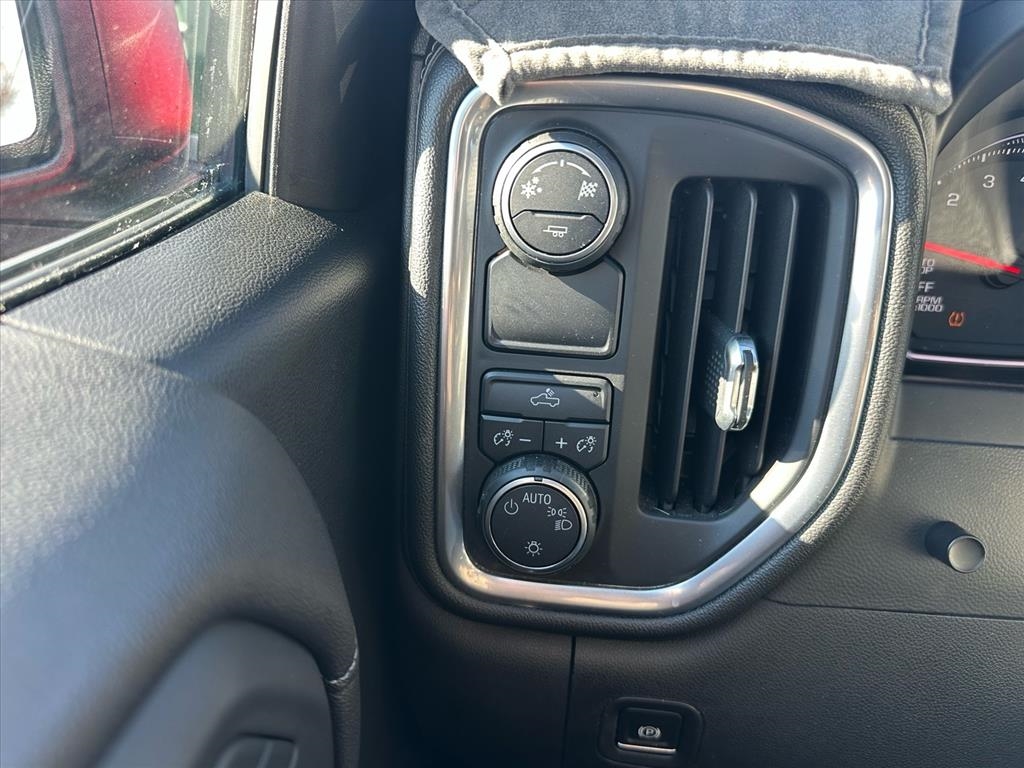 Chevrolet Silverado 1500 2WD Double Cab 147" LT 2019