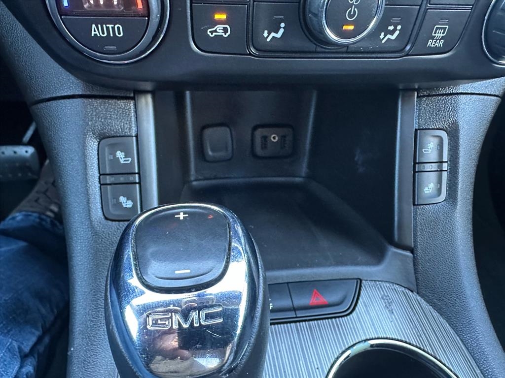 GMC Acadia AWD 4dr SLT w/SLT-1 2019