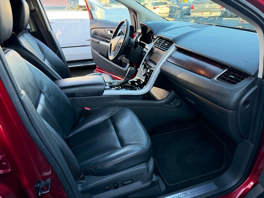 Ford Edge 4dr Limited FWD 2013