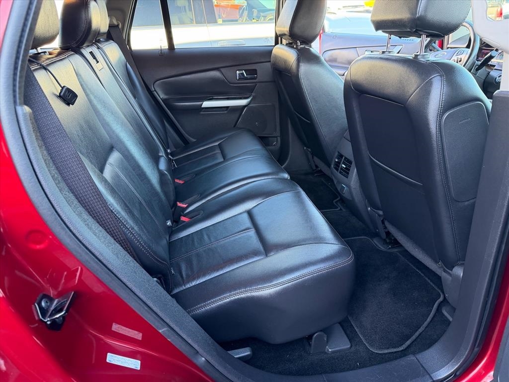 Ford Edge 4dr Limited FWD 2013