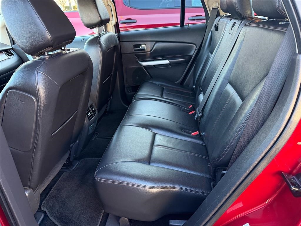 Ford Edge 4dr Limited FWD 2013