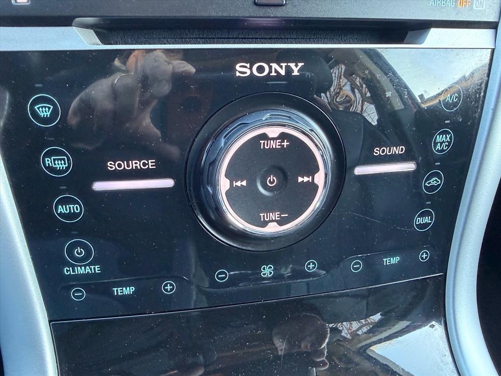 Ford Edge 4dr Limited FWD 2013