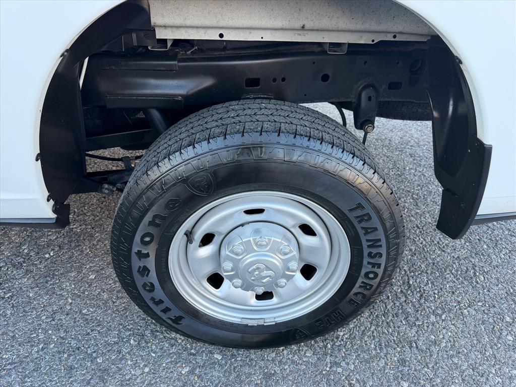 RAM 2500 Tradesman 4x2 Reg Cab 8' Box 2019