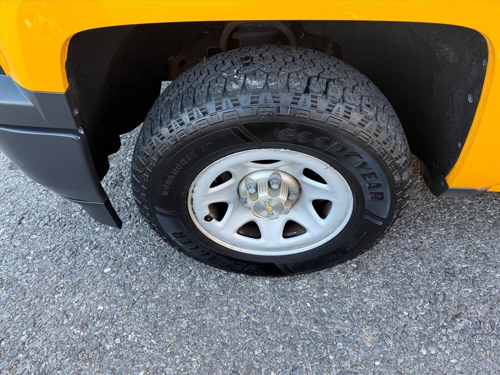 Chevrolet Silverado 1500 4WD Double Cab 143.5" Work Truck 2015