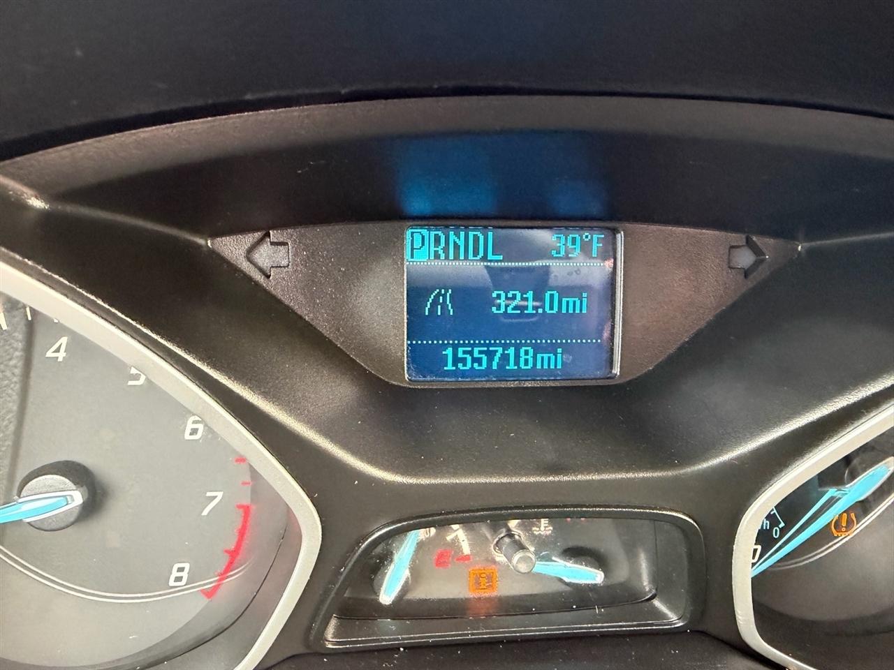 Ford Focus 4dr Sdn S 2014