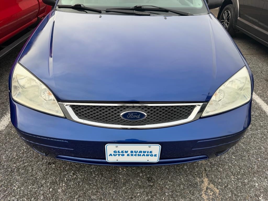 Ford Focus 4dr Sdn ZX4 SES 2006