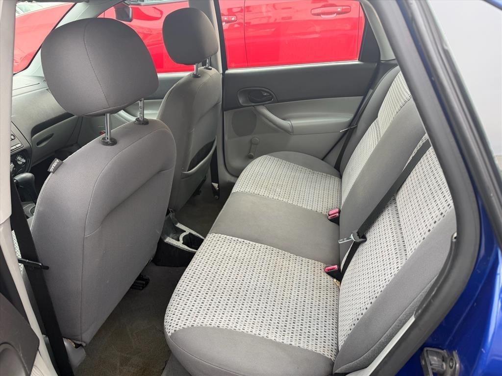 Ford Focus 4dr Sdn ZX4 SES 2006