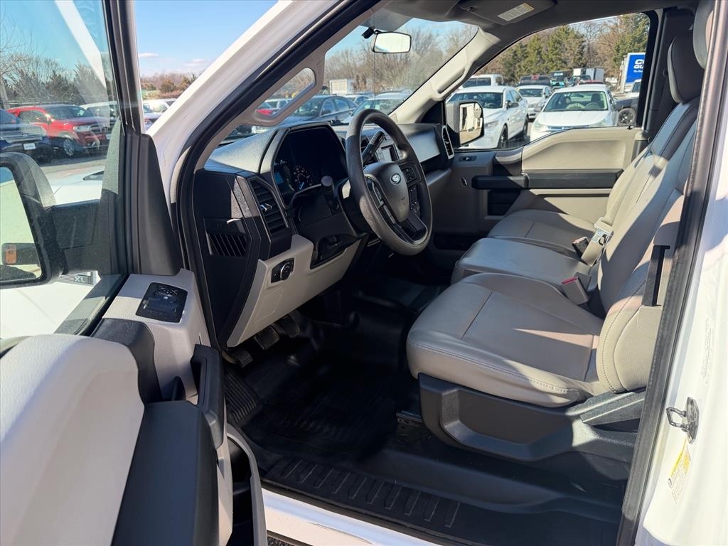 Ford F-150 4WD SuperCab 163" XL 2016