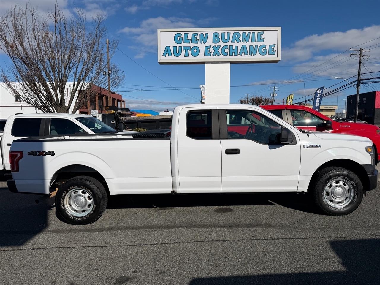 Ford F-150 4WD SuperCab 163" XL 2016