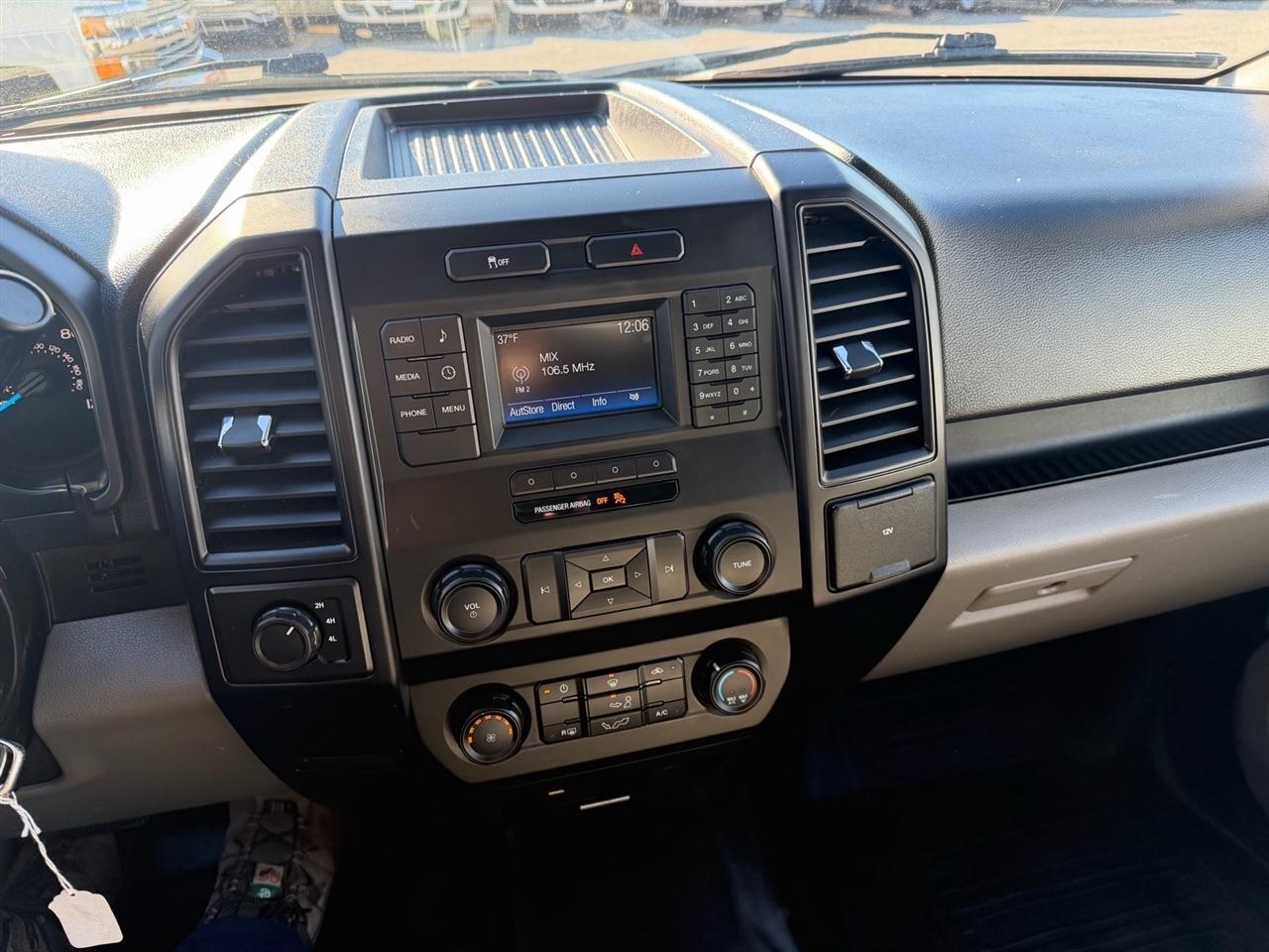 Ford F-150 4WD SuperCab 163" XL 2016