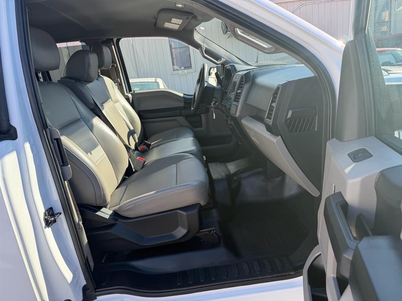 Ford F-150 4WD SuperCab 163" XL 2016