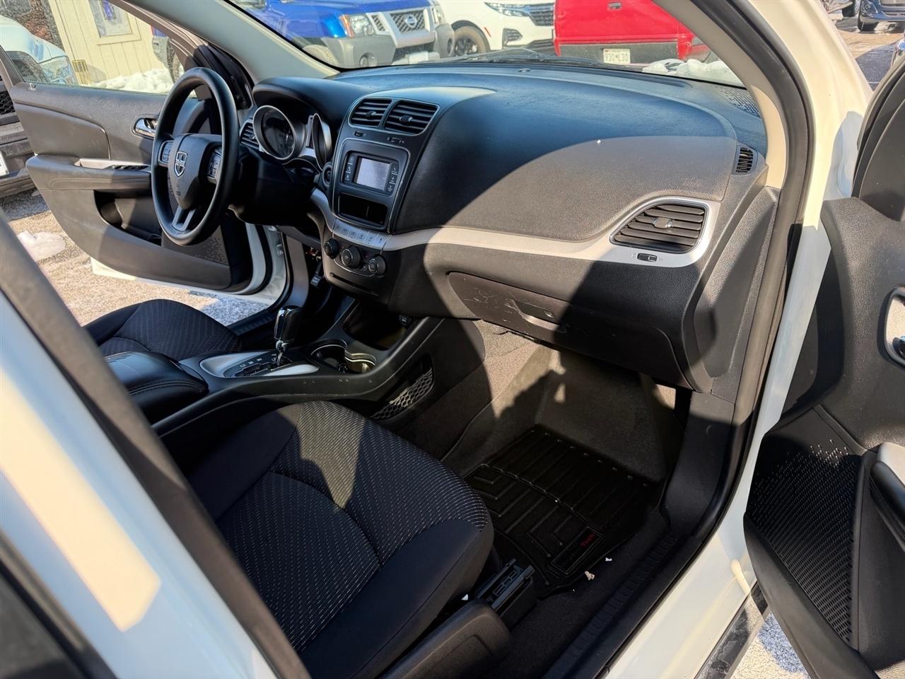 Dodge Journey AWD 4dr SXT 2014