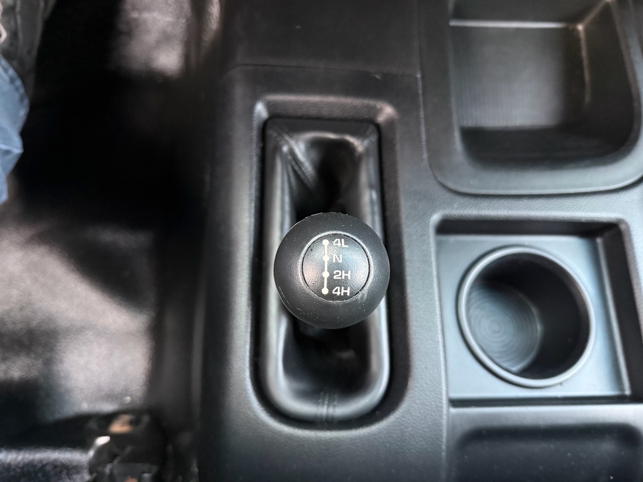 RAM 2500 Tradesman 4x4 Crew Cab 6'4" Box 2018