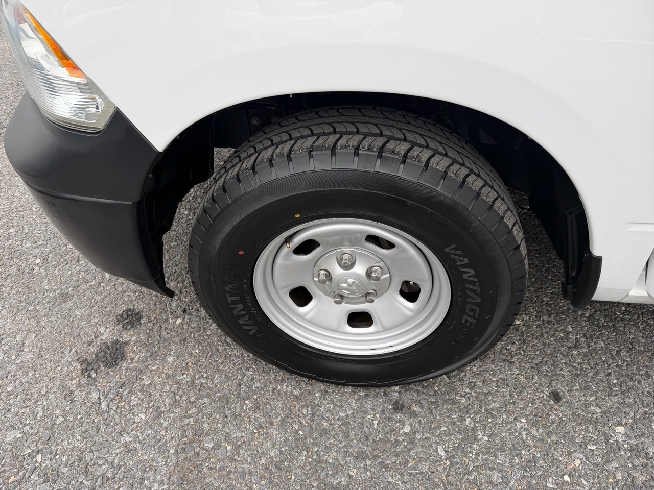 RAM 1500 Classic Tradesman 4x2 Reg Cab 8' Box 2019