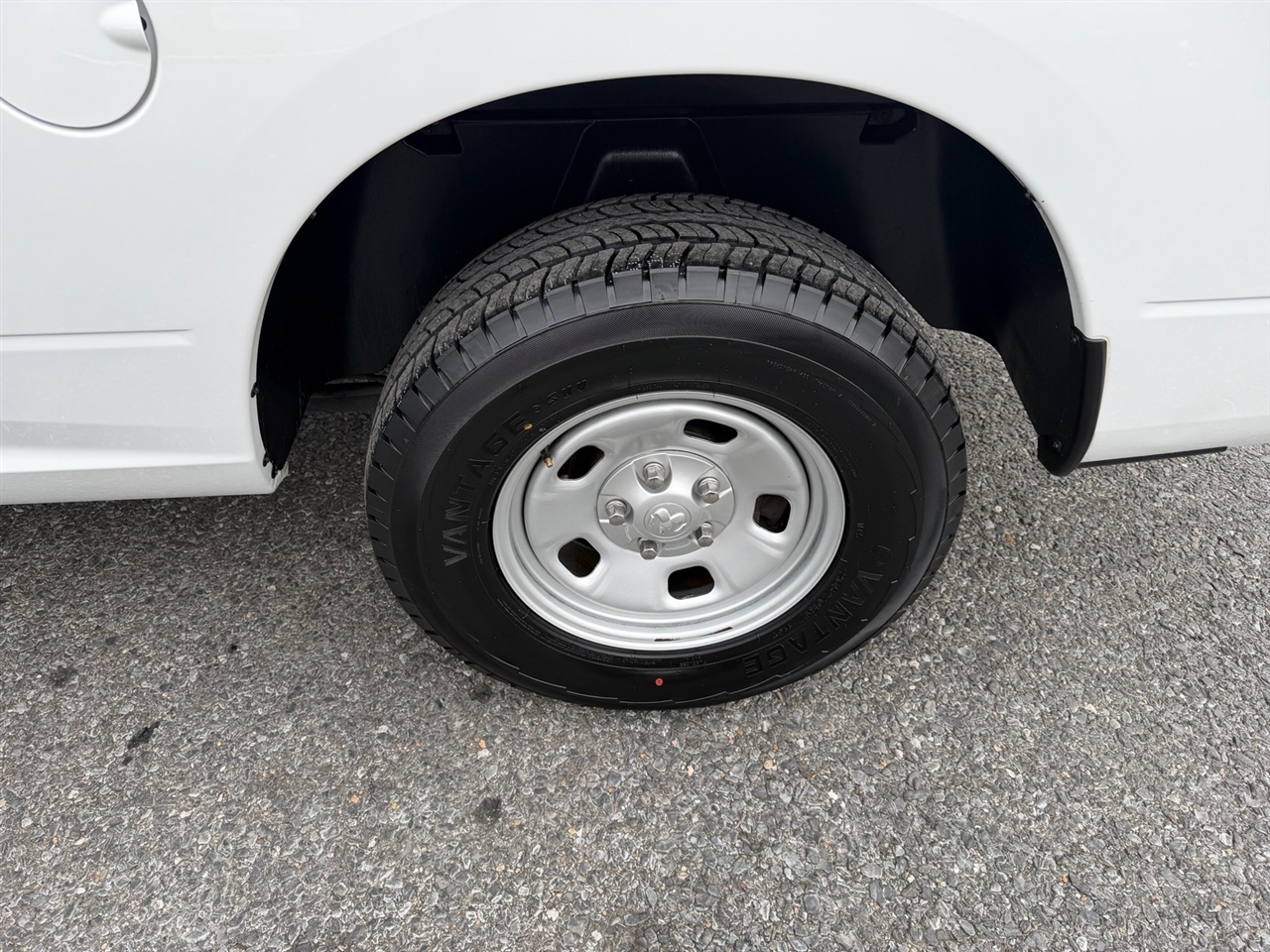 RAM 1500 Classic Tradesman 4x2 Reg Cab 8' Box 2019