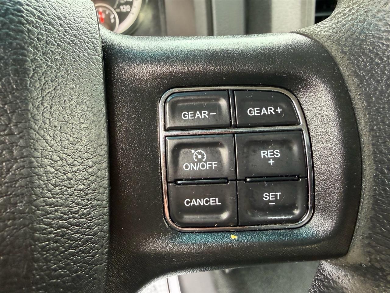 RAM 1500 Classic Tradesman 4x2 Reg Cab 8' Box 2019