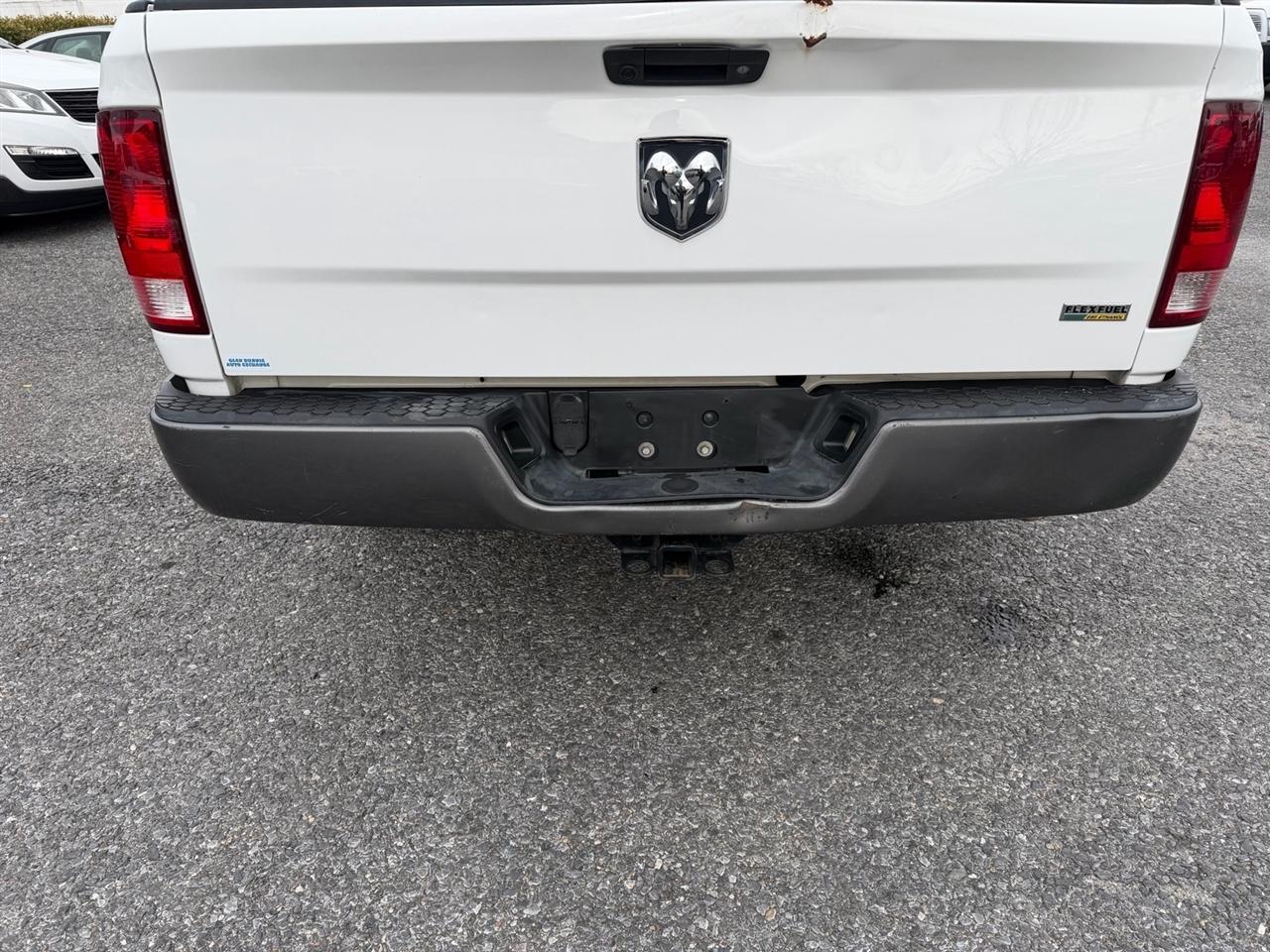 RAM 1500 Classic Tradesman 4x2 Reg Cab 8' Box 2019